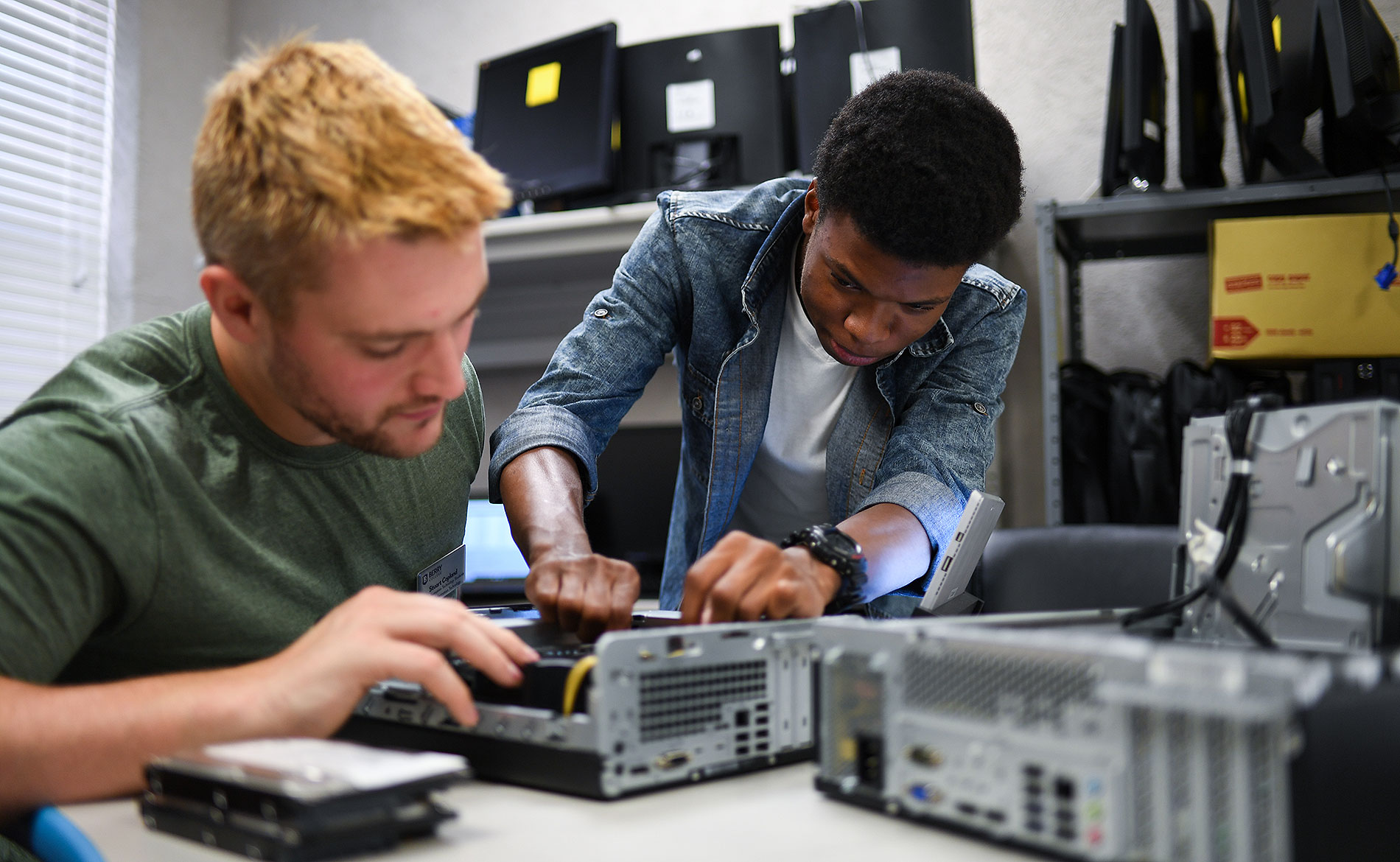 Students building a computer