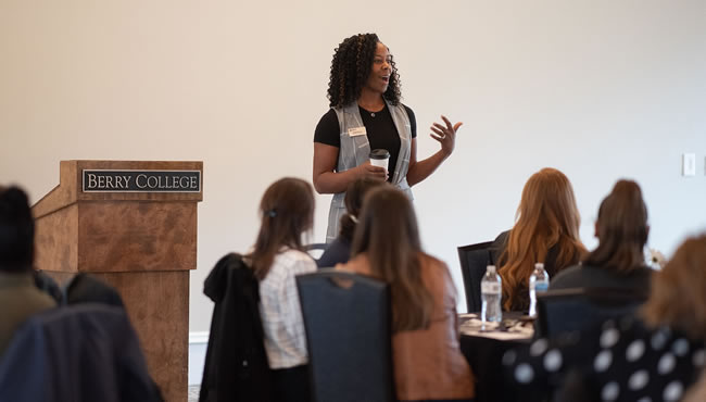 Exploring What You Can Do with a Communications Degree 