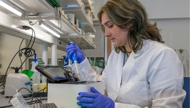 Female student working in a laboratory