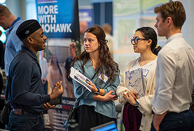 ${$_EscapeTool.xml($alt)}